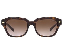 Vogue Eyewear SONNENBRILLE in Brown.