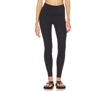 P.E Nation LEGGINGS FREE PLAY in Black