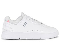 On SNEAKERS ROGER ADVANTAGE in White