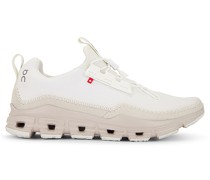 On SNEAKERS CLOUDAWAY in White