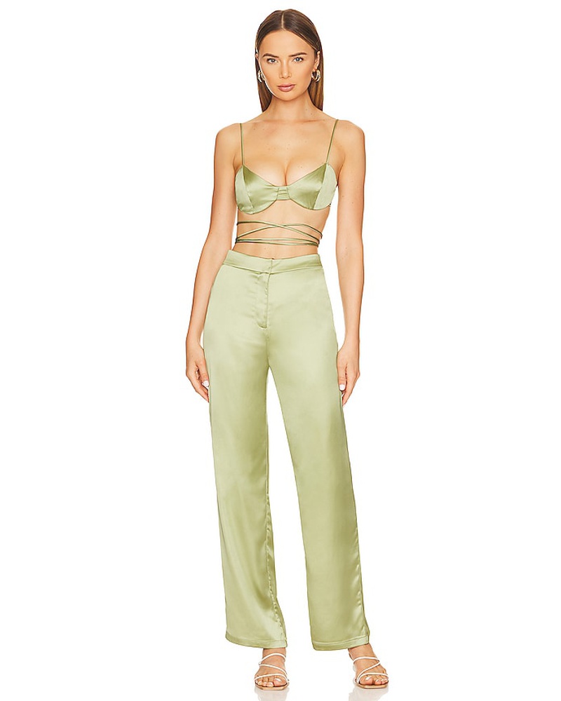 superdown Damen superdown HOTPANTS-SET MAEVE in Sage superdown Damen superdown HOTPANTS-SET MAEVE in Sage