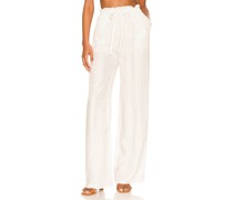 House of Harlow 1960 HOSE LEILA in Ivory