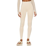 alo LEGGINGS AIRLIFT HIGH-WAIST BALLET DREAM LEGGING in Beige
