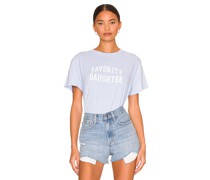 Favorite Daughter SHIRT CROPPED COLLEGIATE in Baby Blue