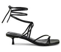 LPA HIGH-HEELS CARMELLA in Black