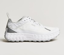 001 Running Sneakers White