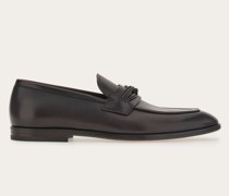 Loafer in Mokassin Machart mit Flechtornament