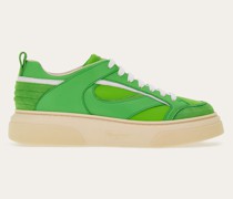 Low Top Sneaker