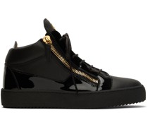 Black Kriss Sneakers