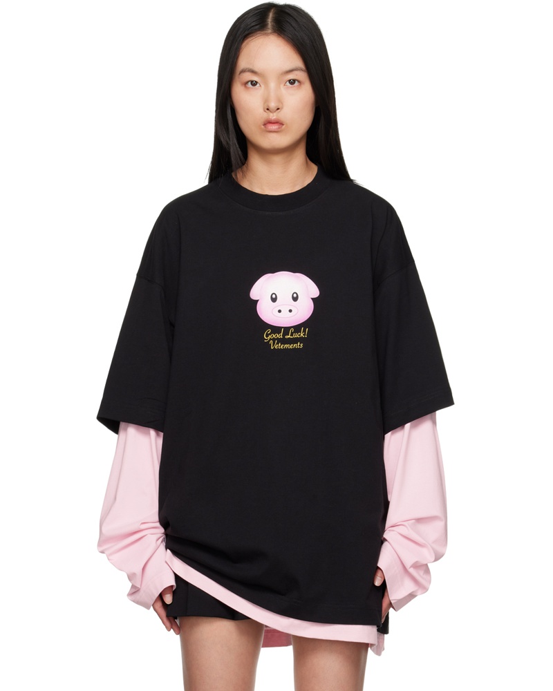 VETEMENTS Damen Black & Pink Lucky Pig Long Sleeve T-Shirt