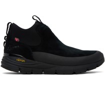 Black Arctic 600 Chelsea Boots