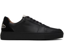 Black Classic Sneakers
