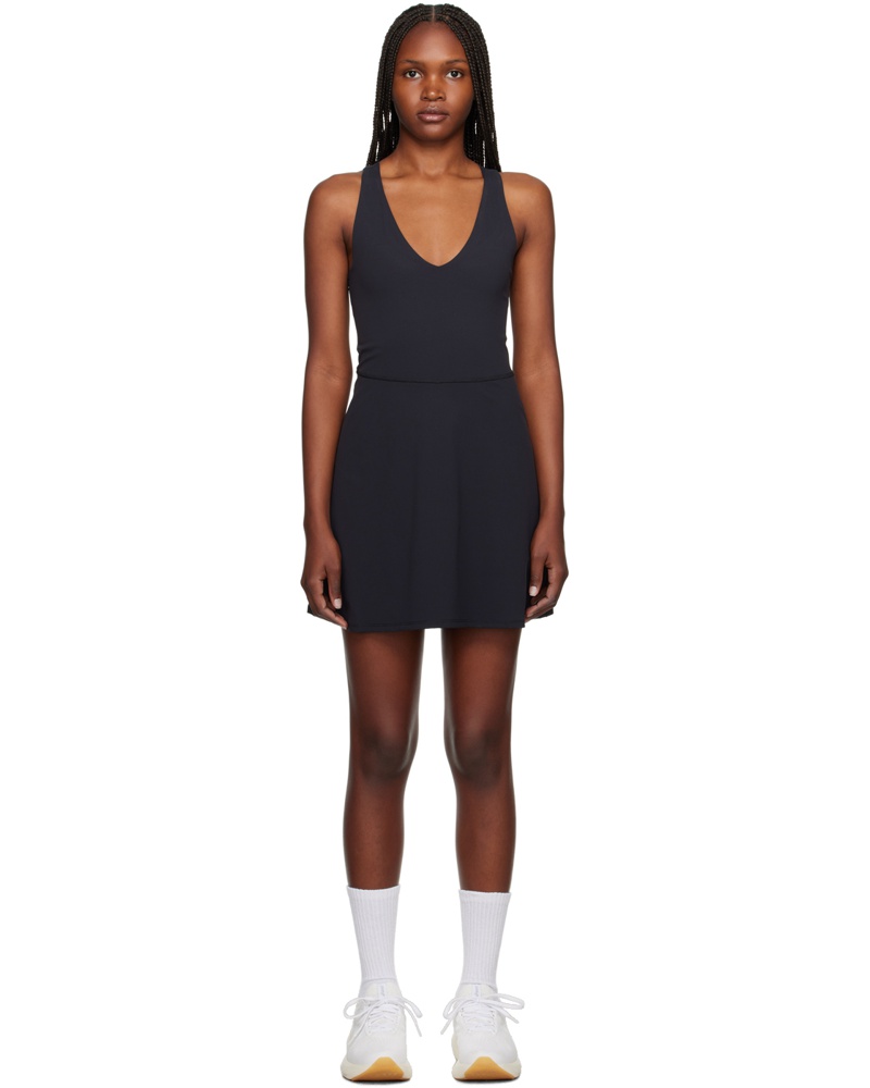 Outdoor Voices Damen Black Volley Dress