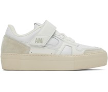 White Ami De Cœur Sneakers