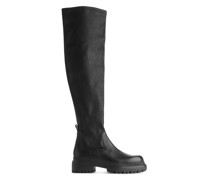Klobige Overknee-Stiefel