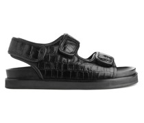 Klobige Ledersandalen