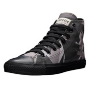 Canvas Sneaker