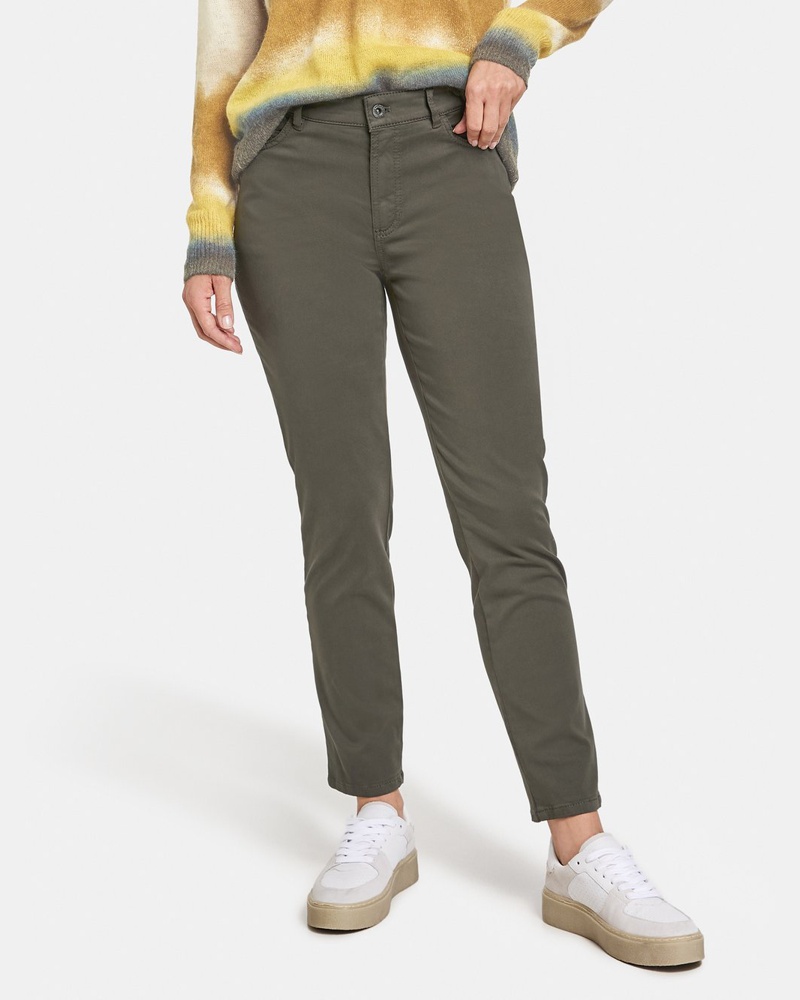 Gerry Weber Damen 5-Pocket Jeans Baumwolle schilf
