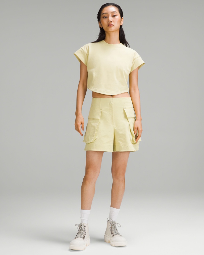 LULULEMON Damen Cargo-Shorts im Relaxed Fit mit sehr hohem Bund 10 cm