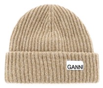 BEANIE WITH PATCH LOGO