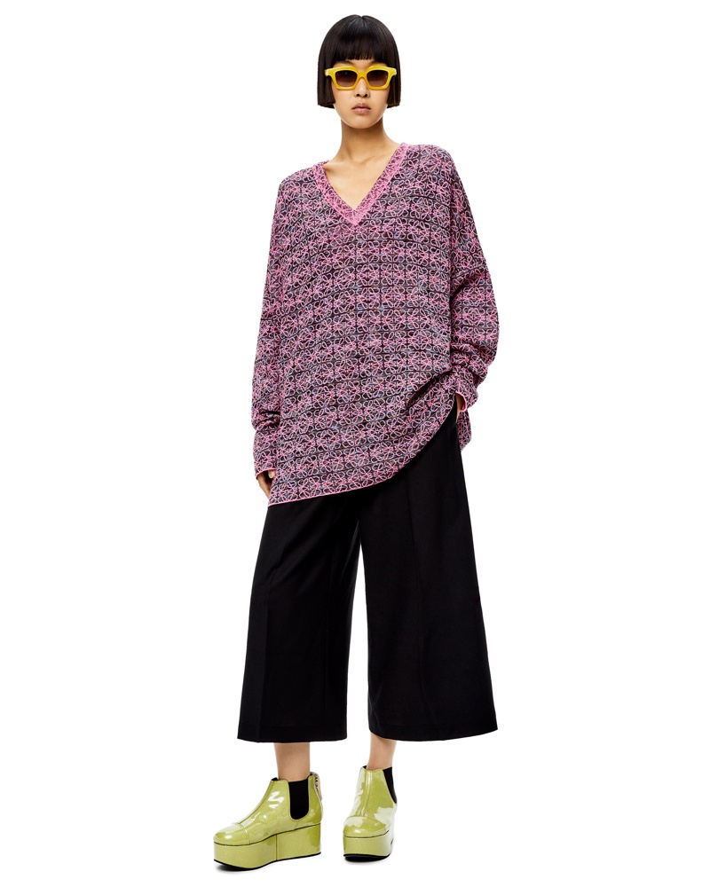 Loewe Damen Luxury Elasticated cropped trousers in wool
