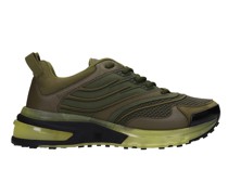 Runner Sneakers