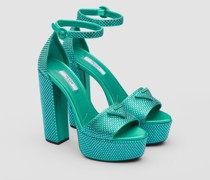 Prada Plateausandalen aus Satin Mit Kristallen, Damen