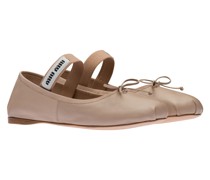 Ballerinas aus Leder, Damen