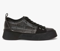 Sneakers mit dicker Sohle