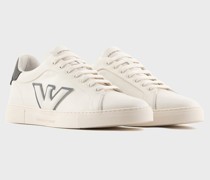 Sneaker aus Leder mit Adler-Patch