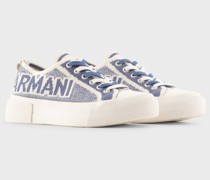Sneaker aus recyceltem Maschengewebe mit Jacquard-Logo