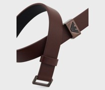 Schwarzer und brauner Lederarmreifen