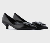 Pumps Aus Nappa mit Kitten Heels und Schleifendetail
