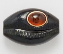 Cowrie Shell, Garnet & 18kt Rose Gold Charm