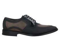 Schnürschuh