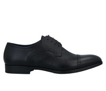 Schnürschuh