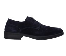 Schnürschuh