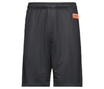 Shorts & Bermudashorts
