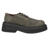 Schnürschuh