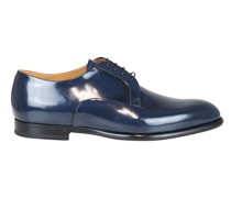 Schnürschuh