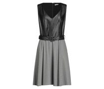 Kurzes Kleid