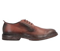 Schnürschuh