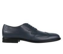 Schnürschuh