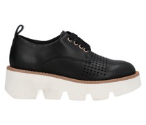Schnürschuh
