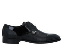 Schnürschuh