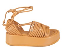 Sandale