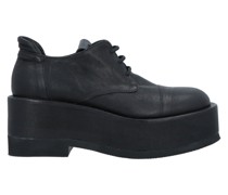 Schnürschuh