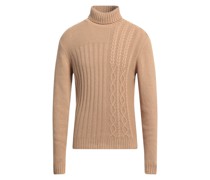 Rollkragenpullover