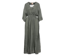 Langes Kleid