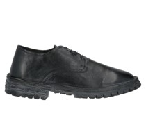 Schnürschuh